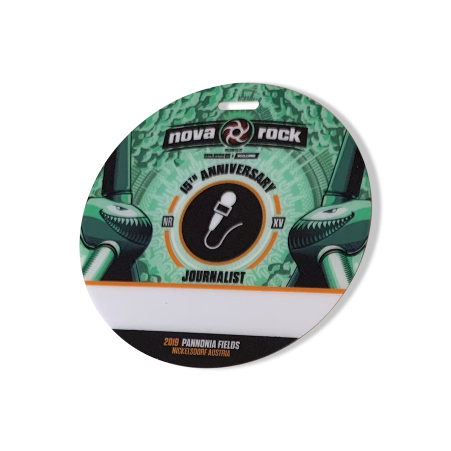 Runder Backstage Pass aus PVC im Sonderformat